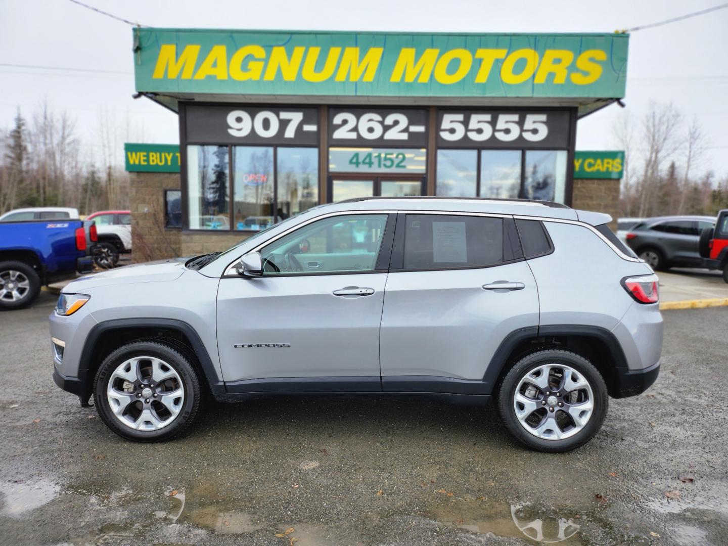 2020 SILVER /black and white JEEP COMPASS LIMITED (3C4NJDCB9LT) with an 2.4L engine, Automatic transmission, located at 1960 Industrial Drive, Wasilla, 99654, (907) 274-2277, 61.573475, -149.400146 - Photo#0